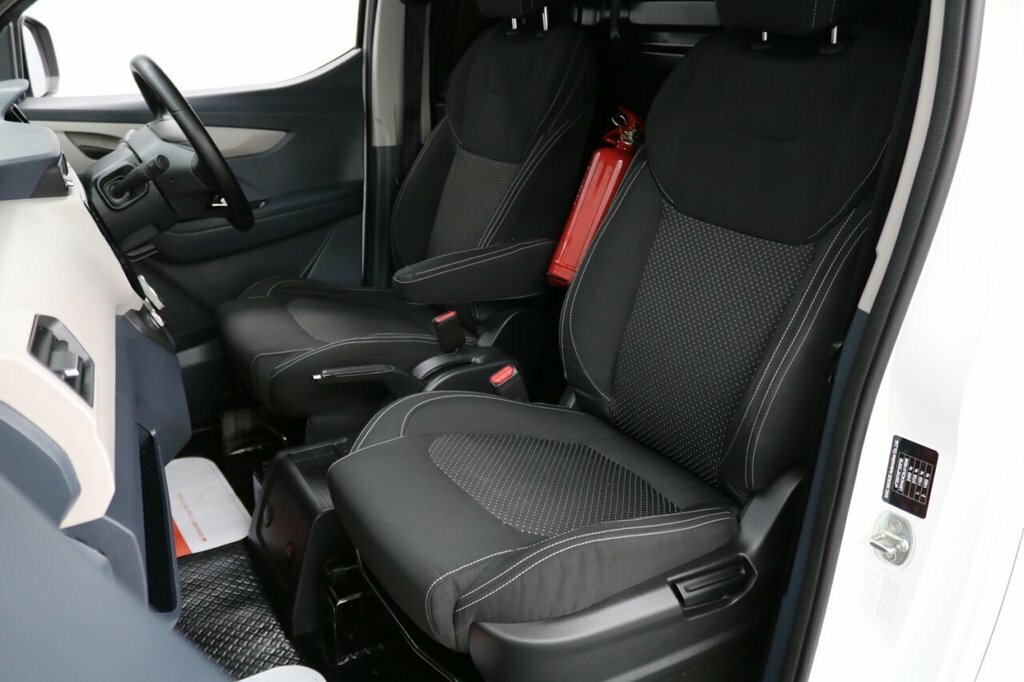 Maxus eDeliver 3 Mpv White #14