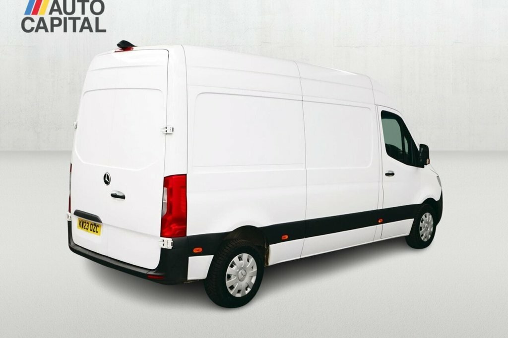 Mercedes-Benz Sprinter 2L Premium KW23OZC White #5