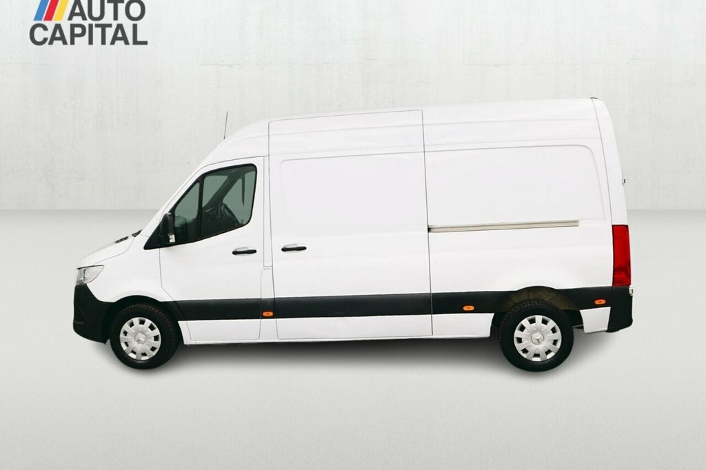 Mercedes-Benz Sprinter 2L Premium KW23OZC White #2
