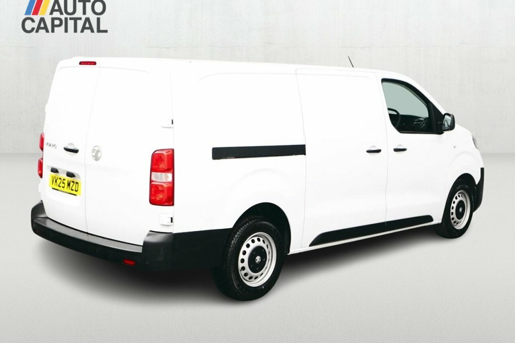 Vauxhall Vivaro 2L Prime 6Dr VK25MZD White #5
