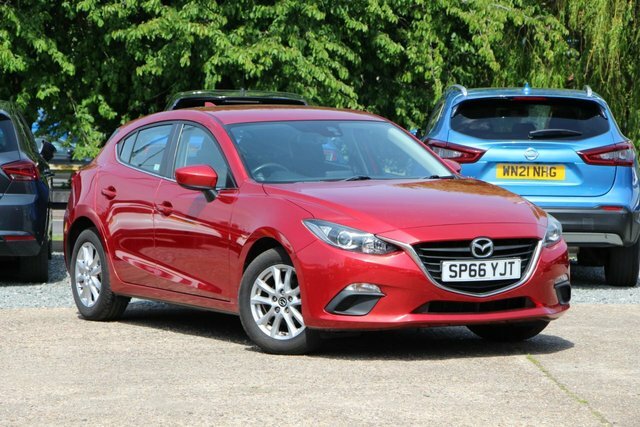 Mazda 3 1.5 Skyactiv-g Se Nav Hatchback Red