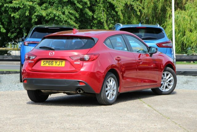 Mazda 3 1.5 Skyactiv-g Se Nav Hatchback Red #3
