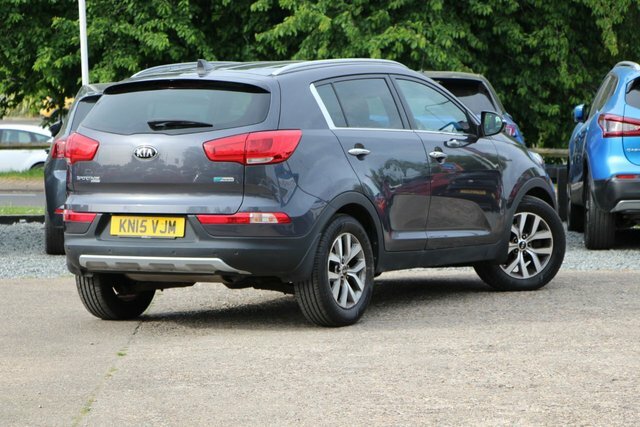 Kia Sportage 1.7 Crdi Ecodynamics Alpine Edition Suv Silver #3