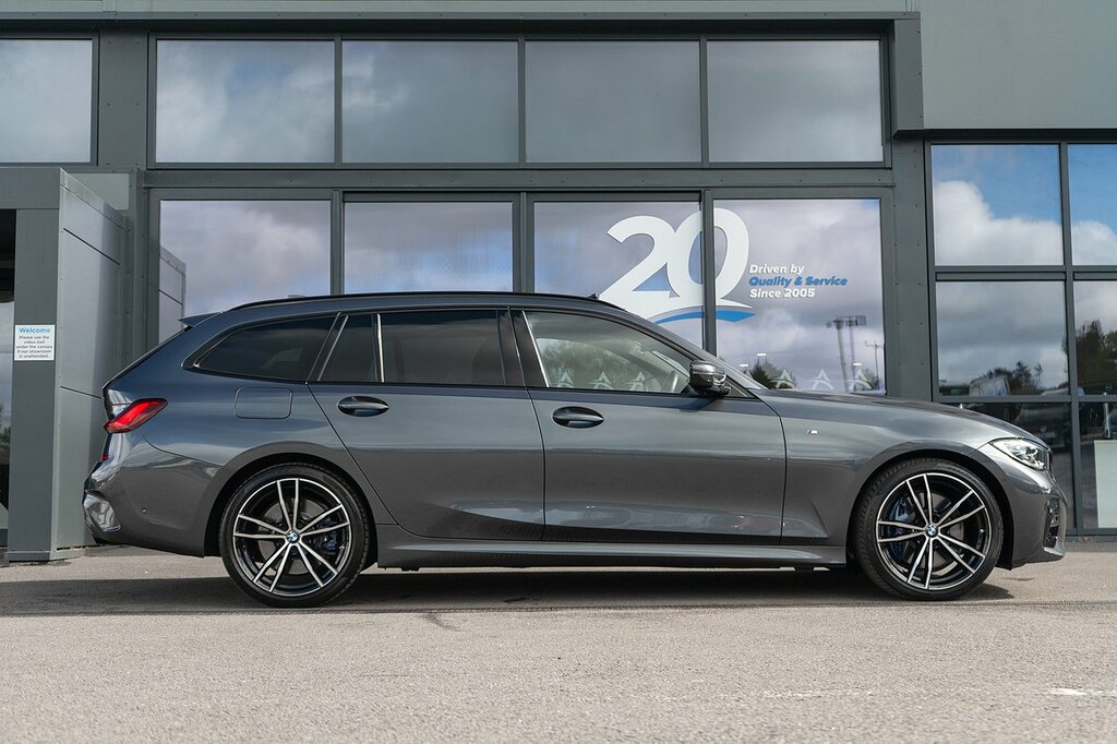 BMW 3 Series 330D M Sport Grey #3
