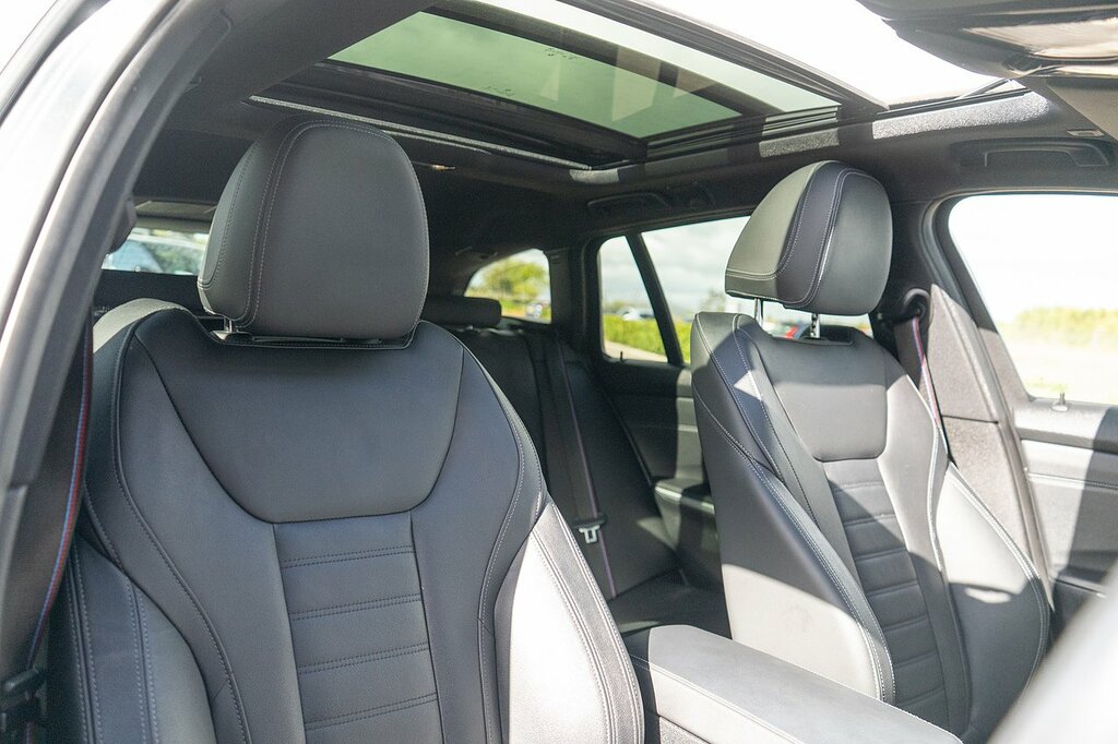 BMW 3 Series 330D M Sport Grey #4
