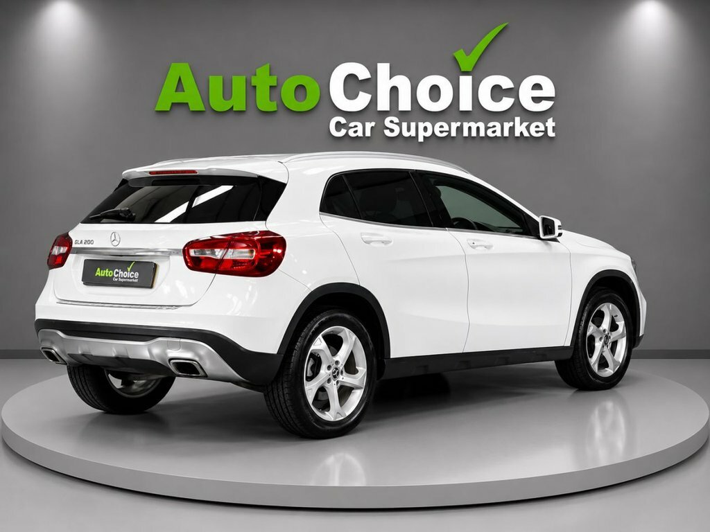 Mercedes-Benz GLA Class 1.6L Sport FV67HCE White #3