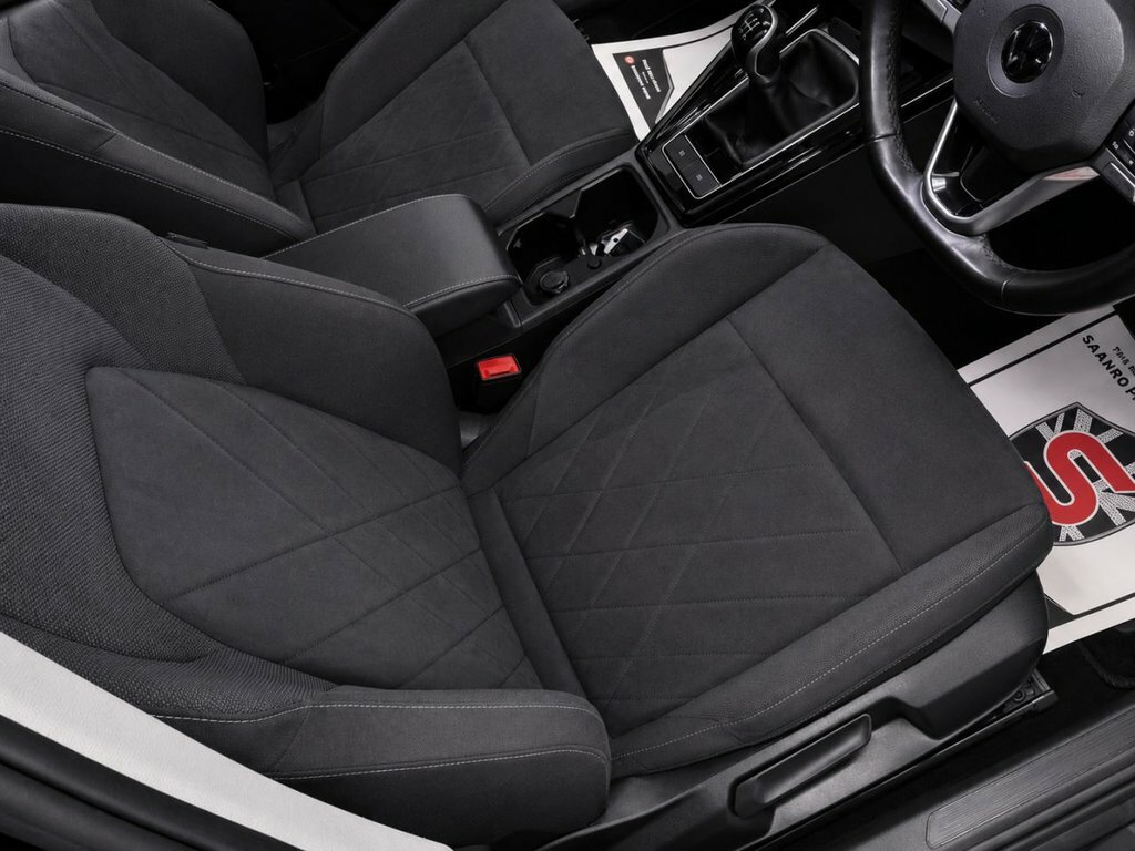 Volkswagen Golf 1.5L Style Edition ML23ANF Black #4