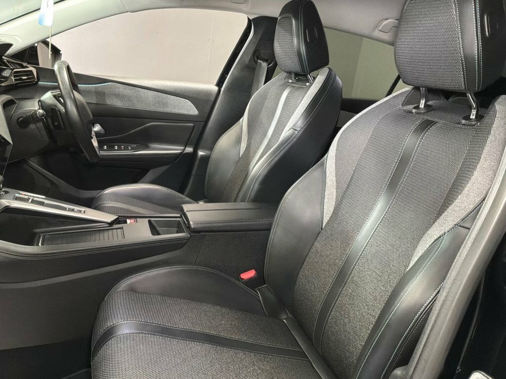 Peugeot 308 1.5L Allure Premium VF22BZO Black #6