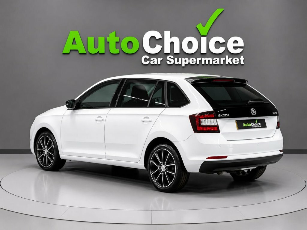 Skoda Rapid Spaceback 1L Se Sport White #4