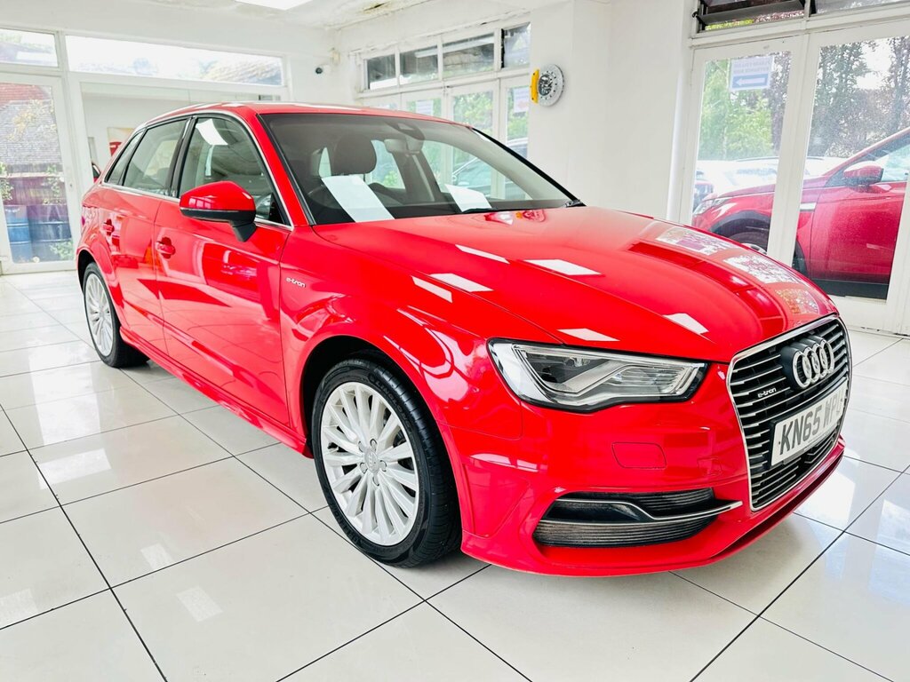 Audi A3 1.4 Tfsi E-tron Sportback E-s Tronic Euro 6 8. Red