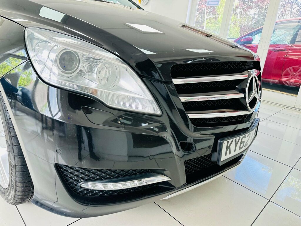 Mercedes-Benz R Class  Black #32