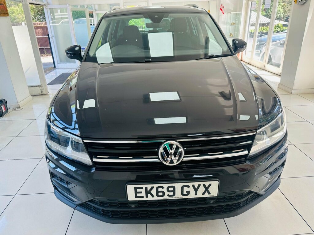 Volkswagen Tiguan 2.0 Tdi Match Dsg 4Motion Euro 6 Ss EK69GYX Black #2