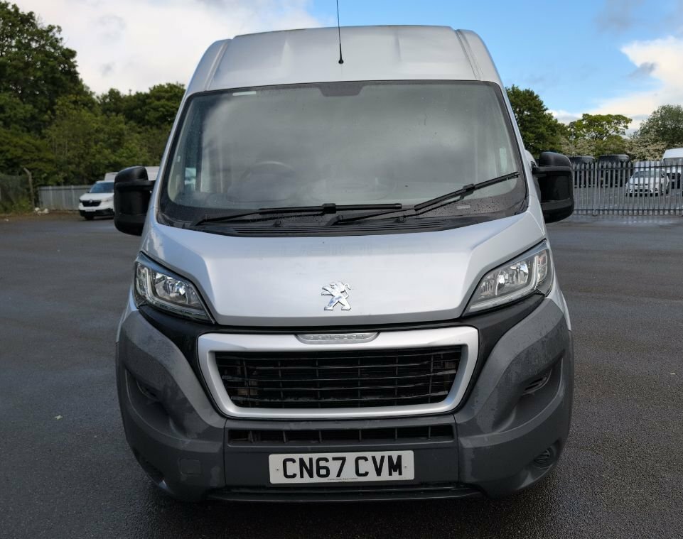 Peugeot Boxer 2L Professional Silver #5