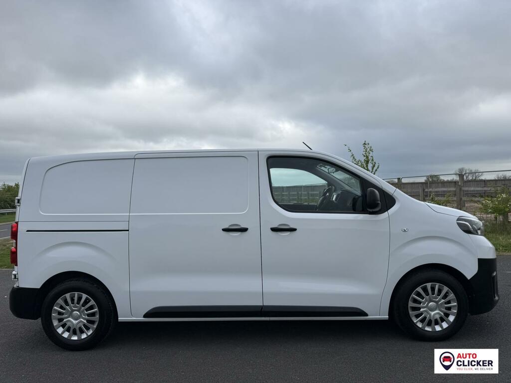 Toyota PROACE 1.5D Icon Medium Panel Van 6Dr Mwb E YD24GPV White #4