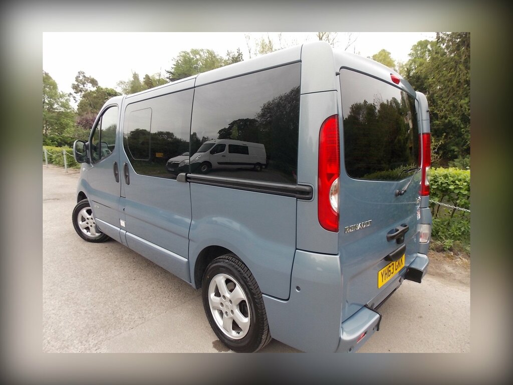 Renault Trafic 2.0 Dci Sl27 Sport Semi Wheelchairday Vanca Blue #3