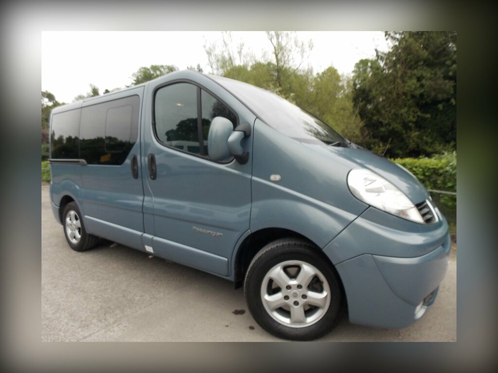 Renault Trafic 2.0 Dci Sl27 Sport Semi Wheelchairday Vanca Blue