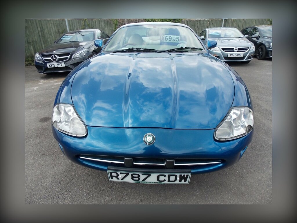 Jaguar XK8 4.0 Coupe 281 Gkm, 290 Bhp Blue #5