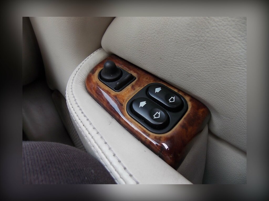 Jaguar XK8 Xk8 Blue #23