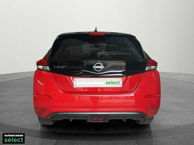Nissan Leaf N-connecta Hatchback BJ72YNY Red #5