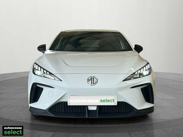 MG MG4 Se Long Range Hatchback SL72NJO White #2