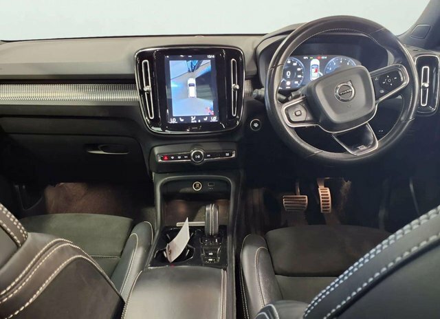 Volvo XC40 T4 R-design Pro Suv KX19WGN Red #5