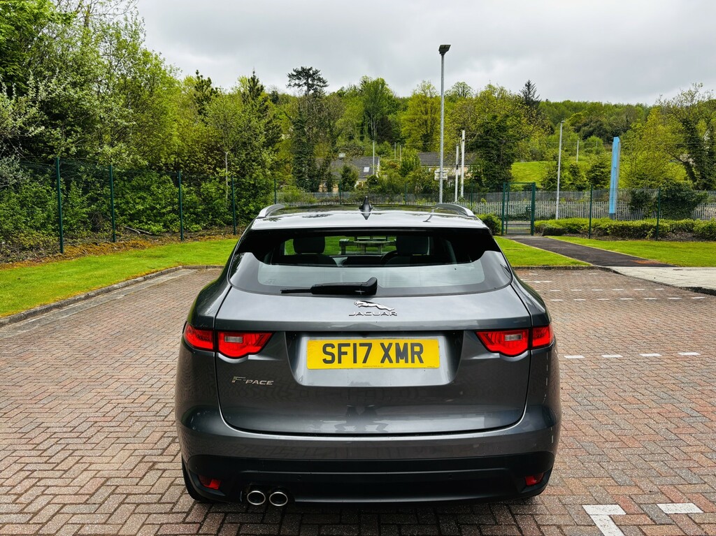 Jaguar F-Pace 2.0 D180 Portfolio SF17XMR Grey #6