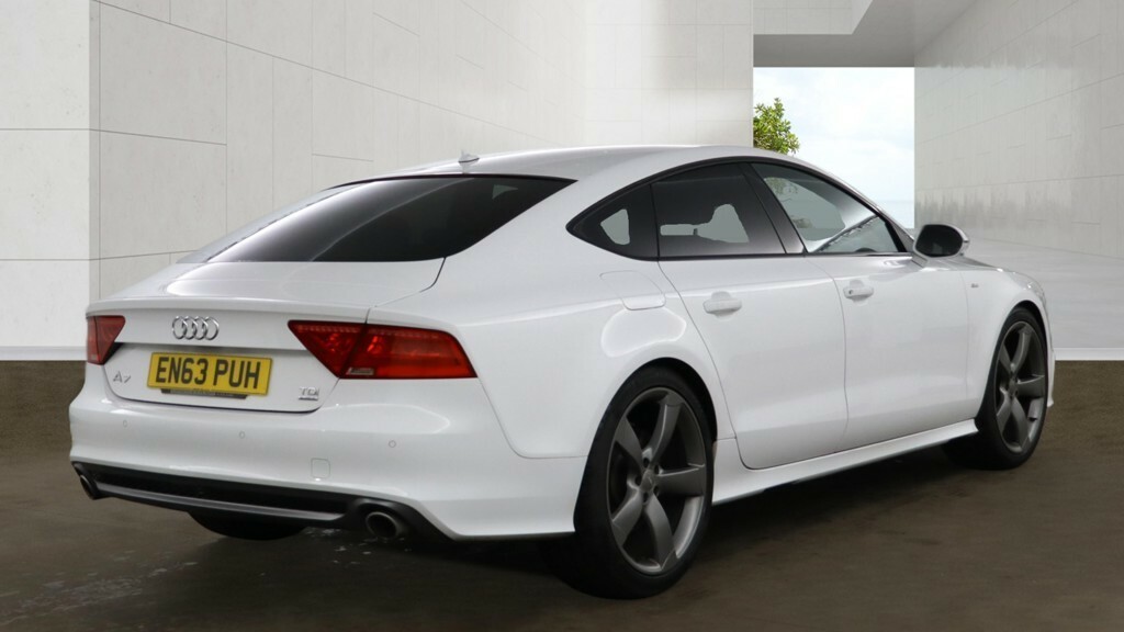 Audi A7 3.0 Tdi V6 Black Edition White #4