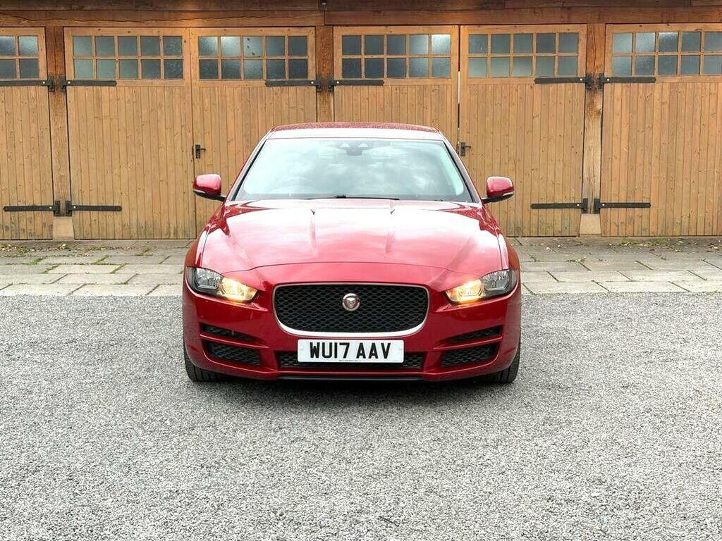 Jaguar XE 2.0D Prestige Euro 6 Ss 201717 WU17AAV Red #4