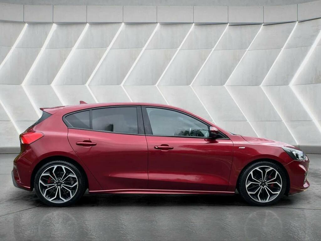 Ford Focus Hatchback 1.5 Ecoblue St-line X Euro 6 Ss YG19RJC Red #5