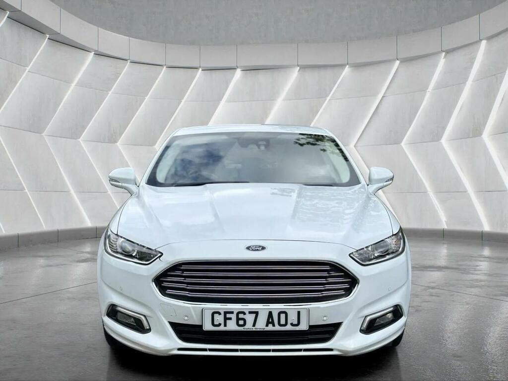 Ford Mondeo Hatchback 1.5T Ecoboost Titanium Euro 6 Ss White #3