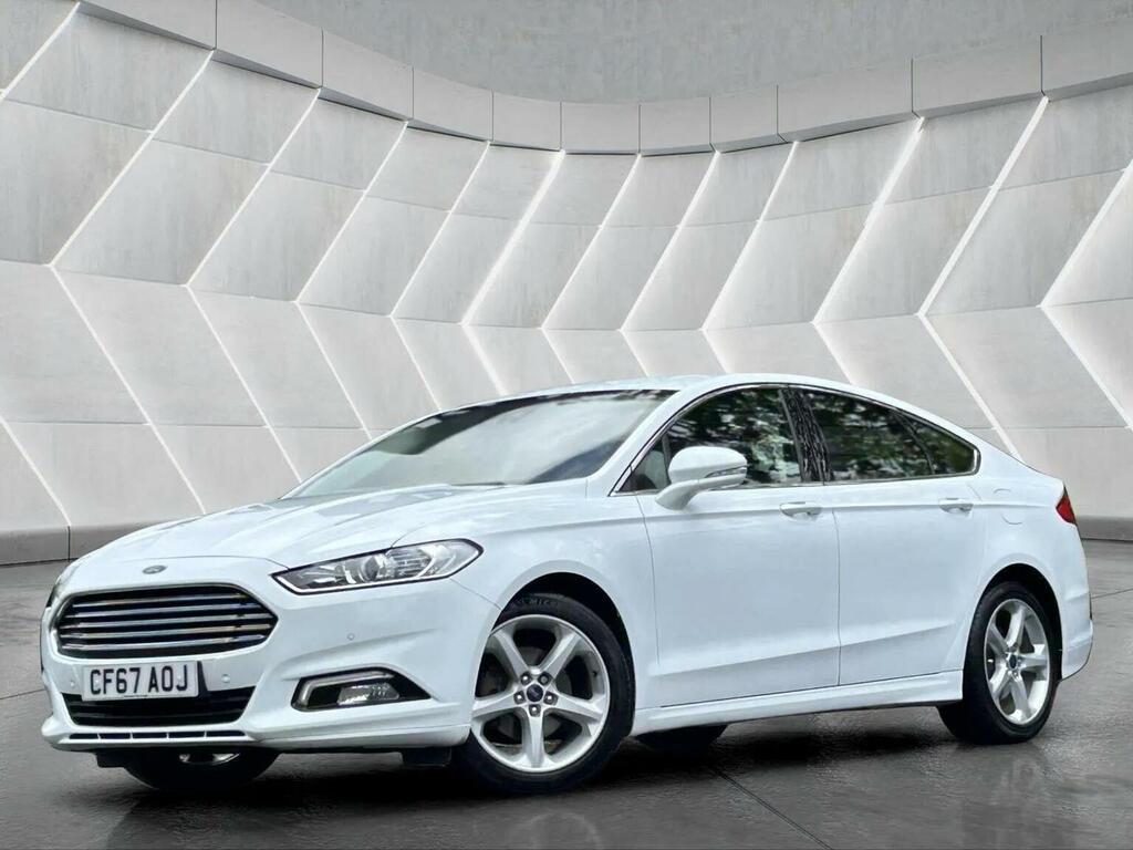 Ford Mondeo Hatchback 1.5T Ecoboost Titanium Euro 6 Ss White