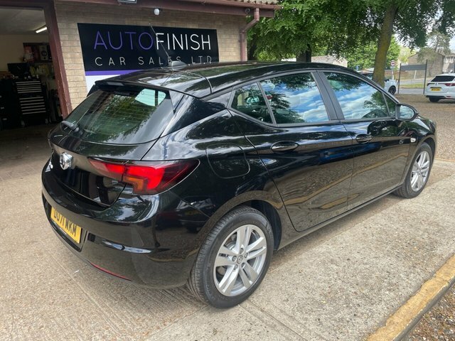 Vauxhall Astra 1.5 Turbo D Business Edition Nav Hatchback Die DU71WKM Black #6
