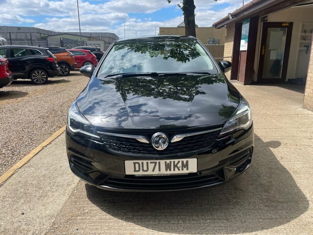 Vauxhall Astra 1.5 Turbo D Business Edition Nav Hatchback Die DU71WKM Black #2