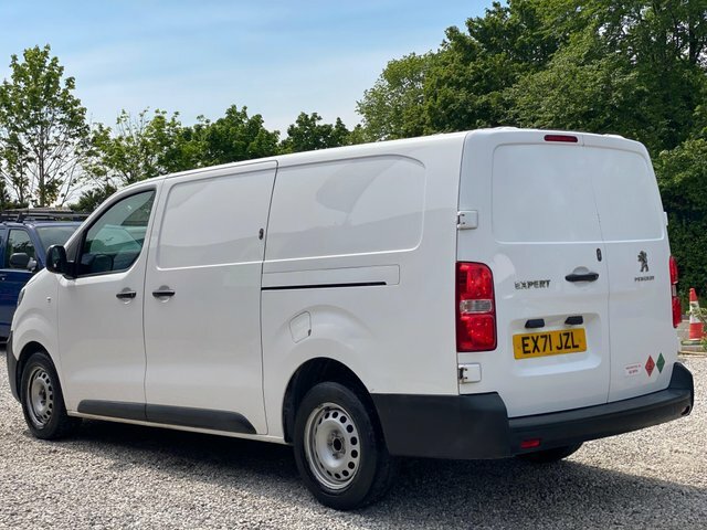 Peugeot Expert Bluehdi 1400 Professional Premium EX71JZL White #3