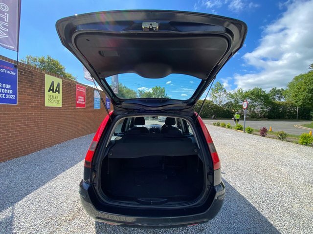 Ford Fusion 1.4 1 Hatchback Low Miles 2 Owner Green #10