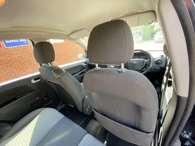 Ford Fusion 1.4 1 Hatchback Low Miles 2 Owner Green #30