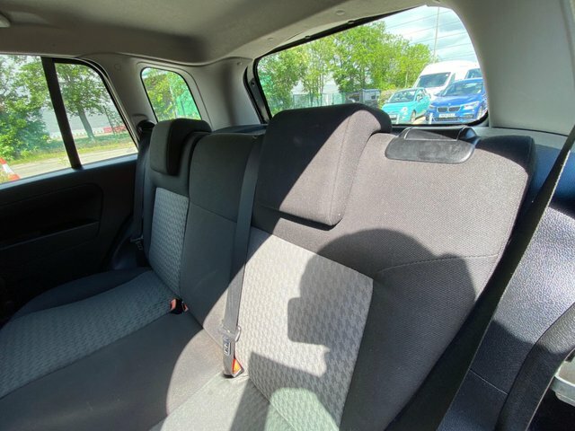 Ford Fusion 1.4 1 Hatchback Low Miles 2 Owner Green #32