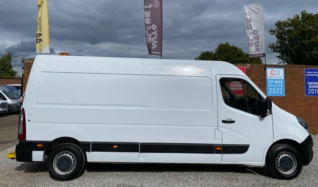 Vauxhall Movano Cdti 3500 Biturbo Edition VO71KTX White #4