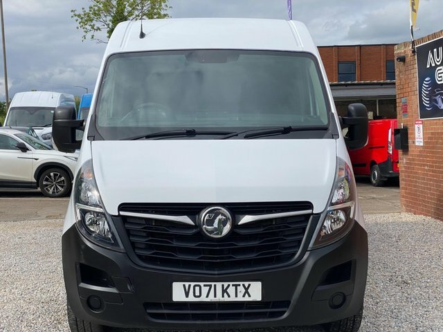 Vauxhall Movano Cdti 3500 Biturbo Edition VO71KTX White #2