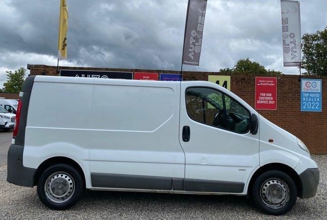 Vauxhall Vivaro 2900 Cdti Fwd L1 White #5