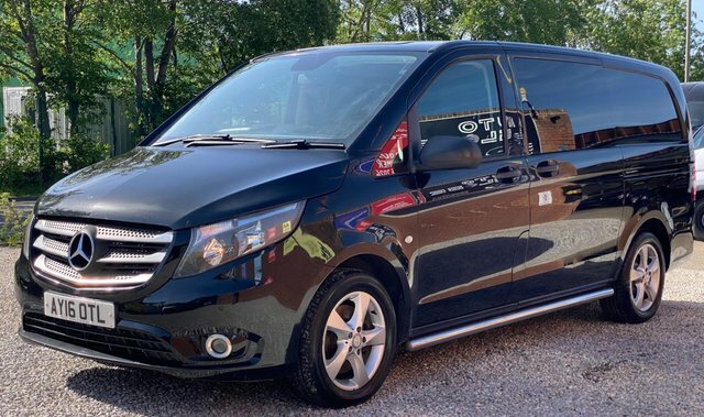 Mercedes-Benz Vito 119 Cdi Bluetec Sport AY16OTL Black #2