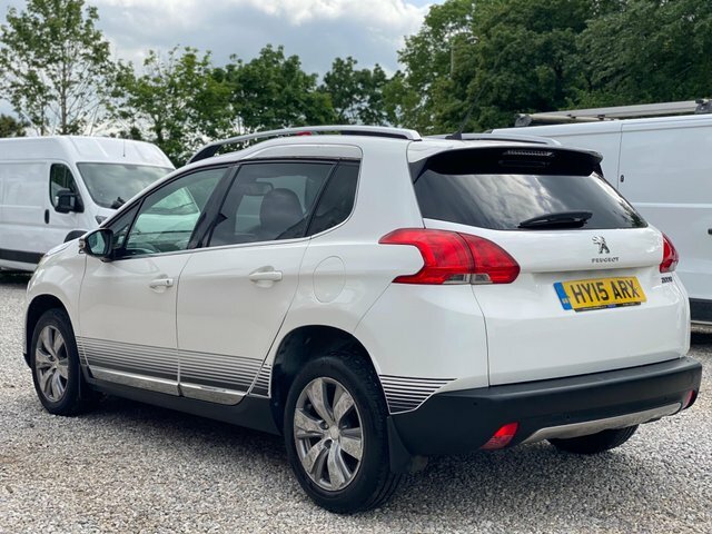 Peugeot 2008 Vti Allure Euro White #3