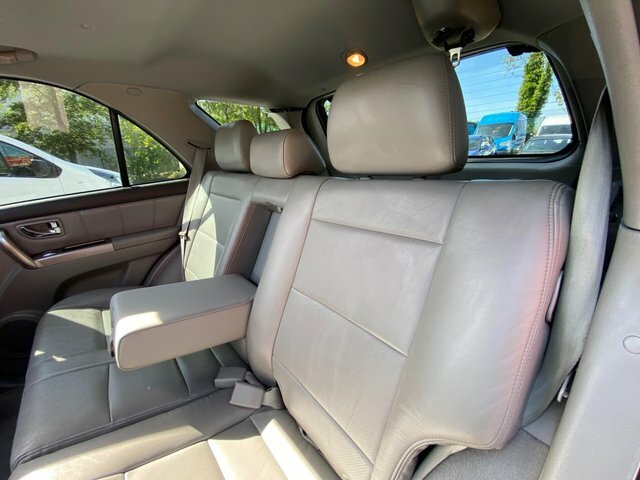 Kia Sorento Xt Black #22