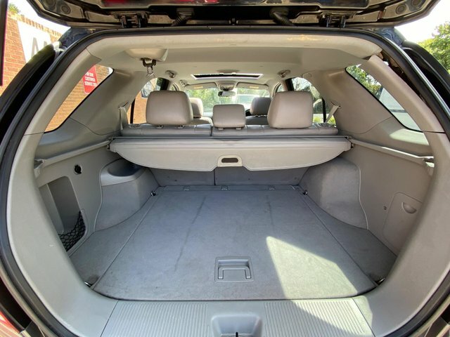 Kia Sorento Xt Black #13