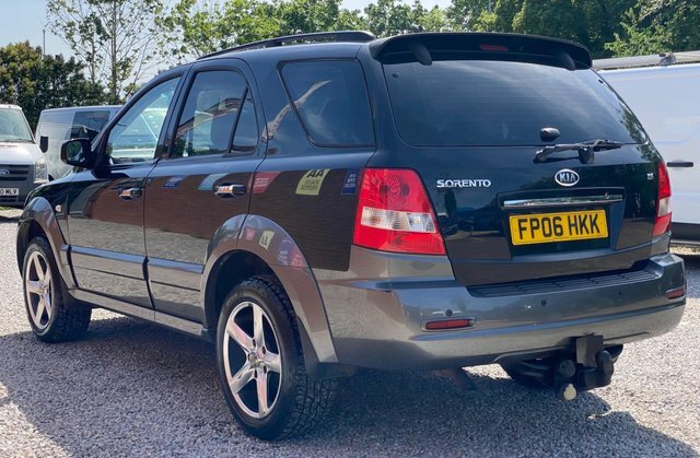 Kia Sorento Crdi Xs Black #3