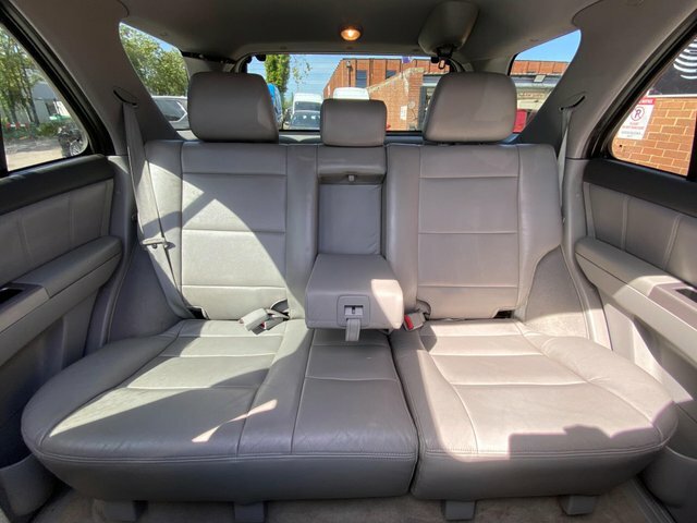 Kia Sorento Xt Black #10