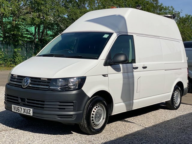 Volkswagen Transporter Tdi T32 Bluemotion Tech VU67XUZ White #2