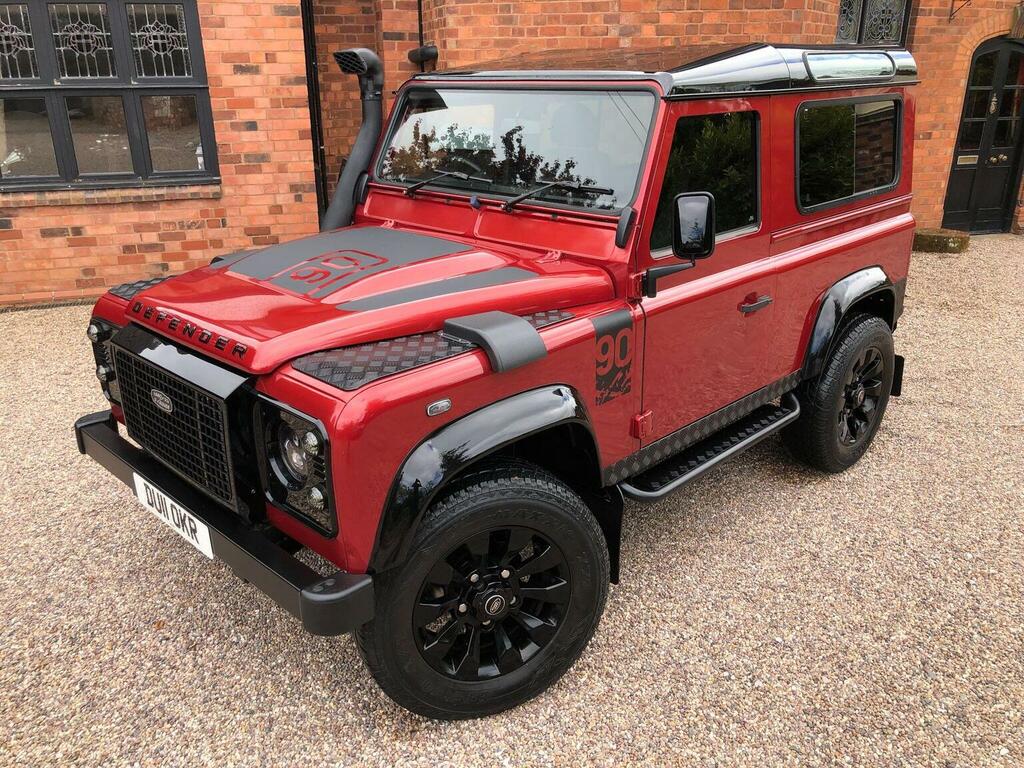 Land Rover Defender 90 Suv 2.4 Tdci Xs Station Wagon 4Wd Swb Euro 4 DU11OKR Red