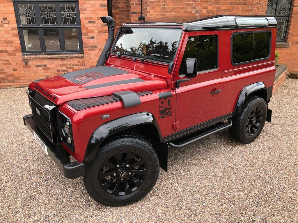 Land Rover Defender 90 Suv 2.4 Tdci Xs Station Wagon 4Wd Swb Euro 4 Red