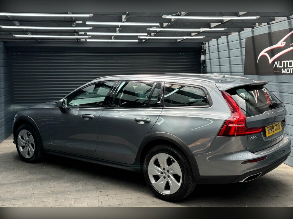 Volvo V60 2.0 D4 Plus Awd Euro 6 Ss NH19OED Grey #5